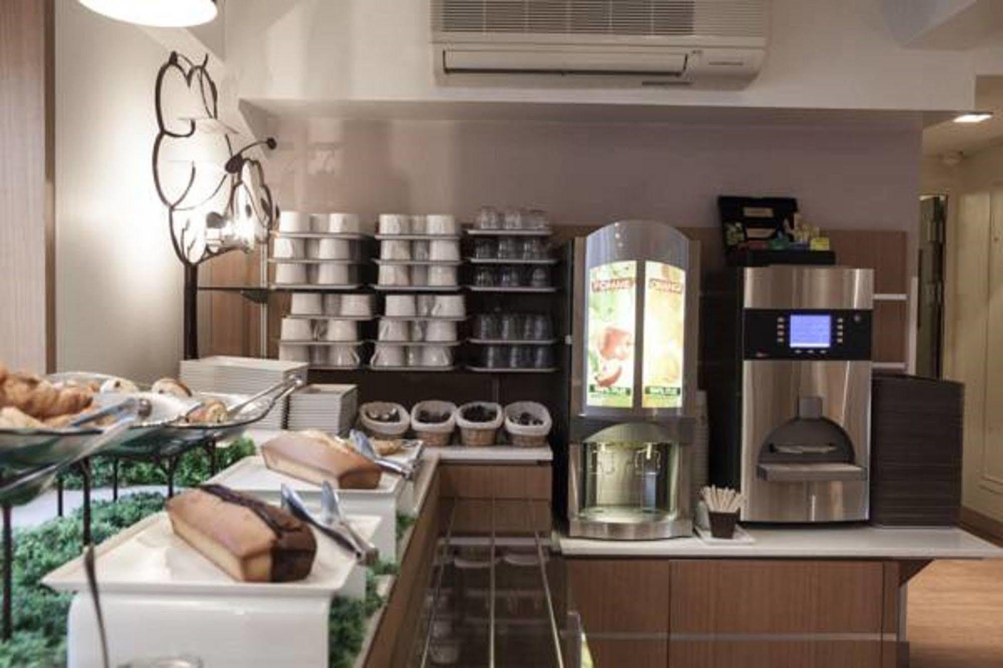 Ibis Lille Centre Grand Place Экстерьер фото